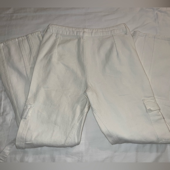 Fashion Nova Out Of Time Non Stretch Cargo Jean - White - Picture 9 of 9